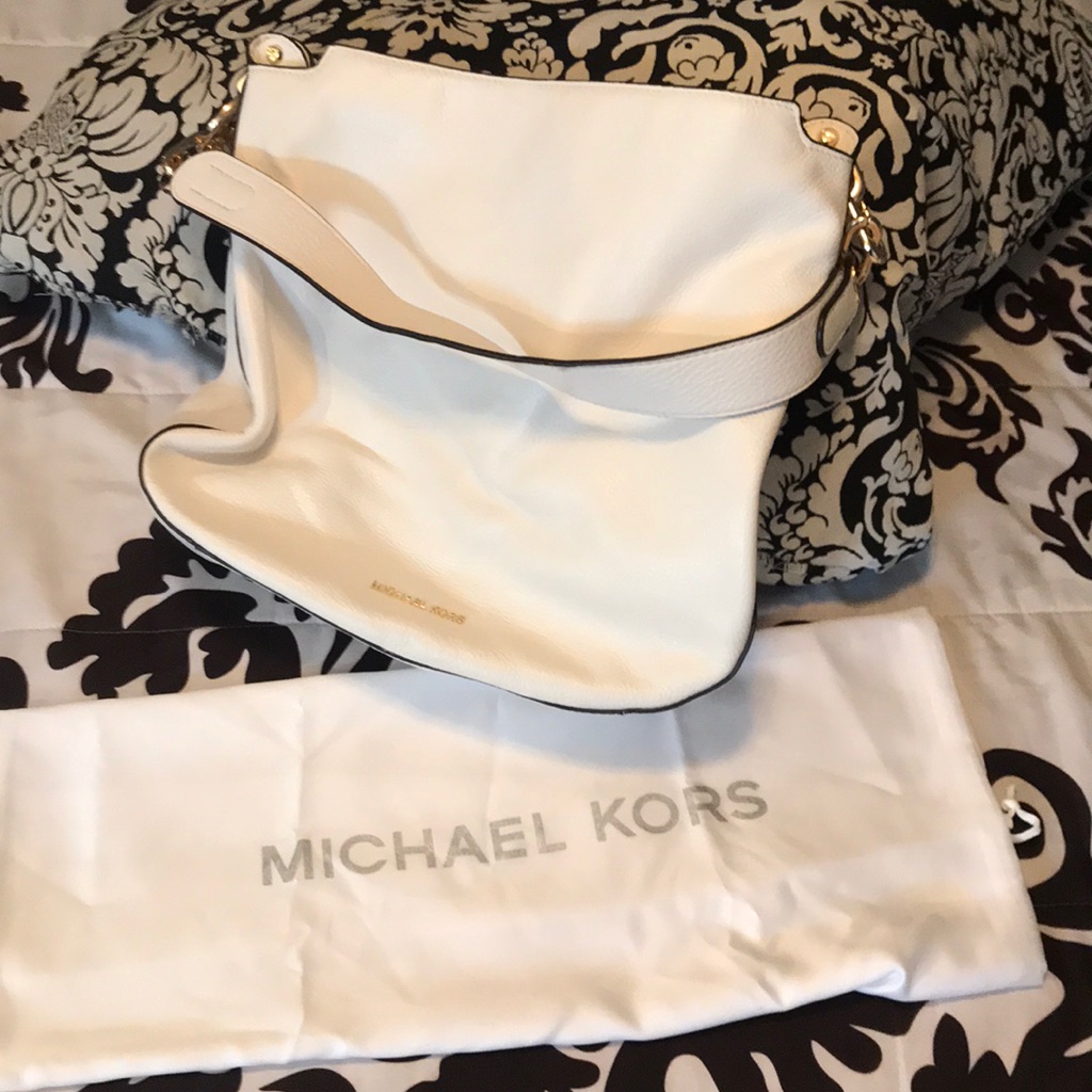 Michael Kors White Purse. Brand New Never Used!